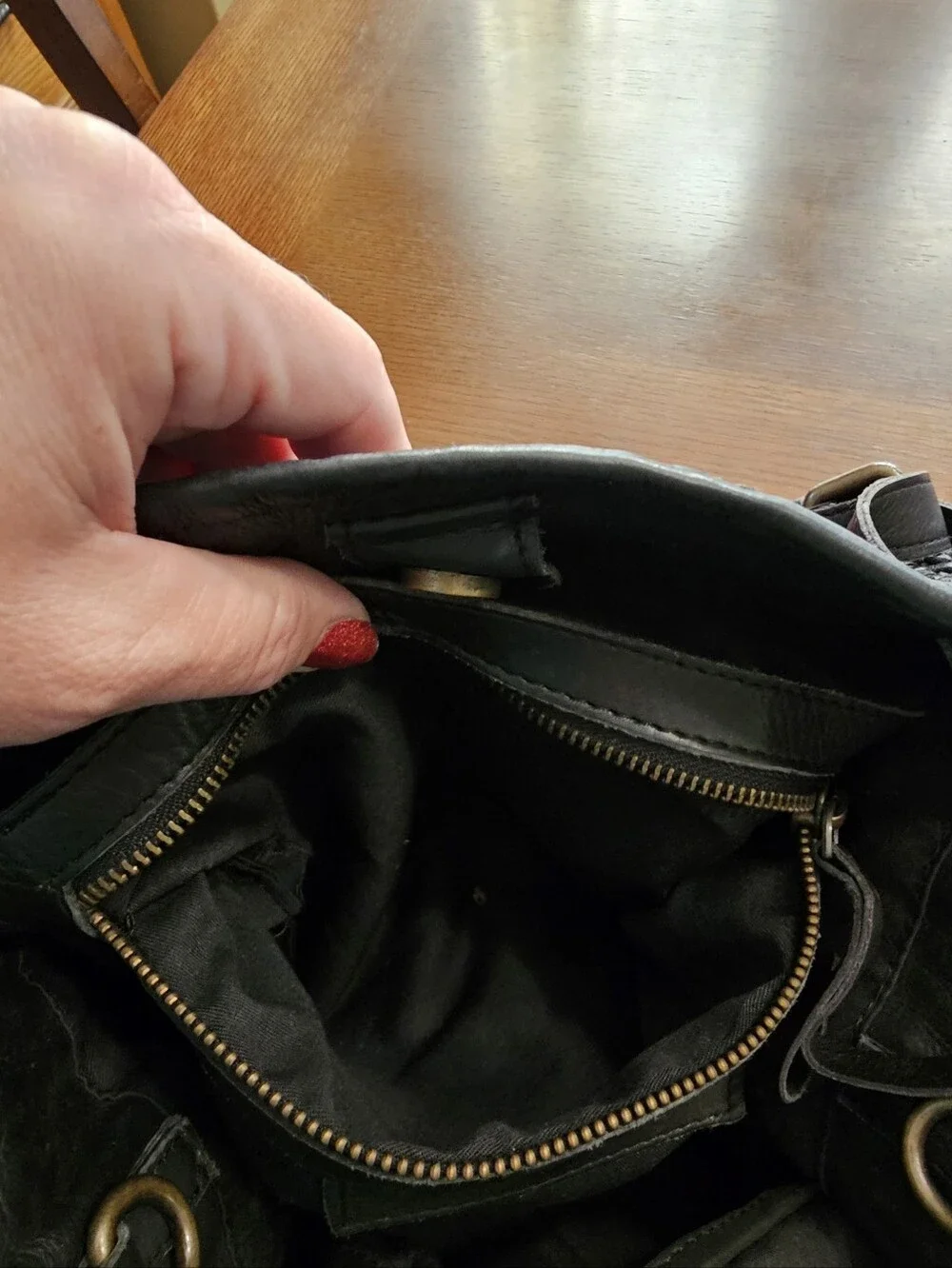 Platania Made In Italy Leather Basketweave Shoulder Hobo Black
